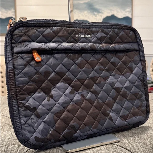 MZ Wallace Bag Laptop Metro Organizer Sleeve Blue Black Camouflage Quilted Nylon - Picture 10 of 17